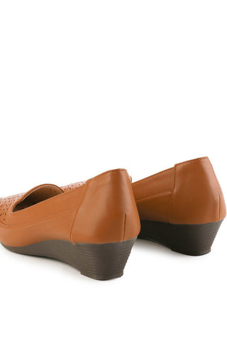 Sepatu Wedges Casual Cardinal W1414W03A