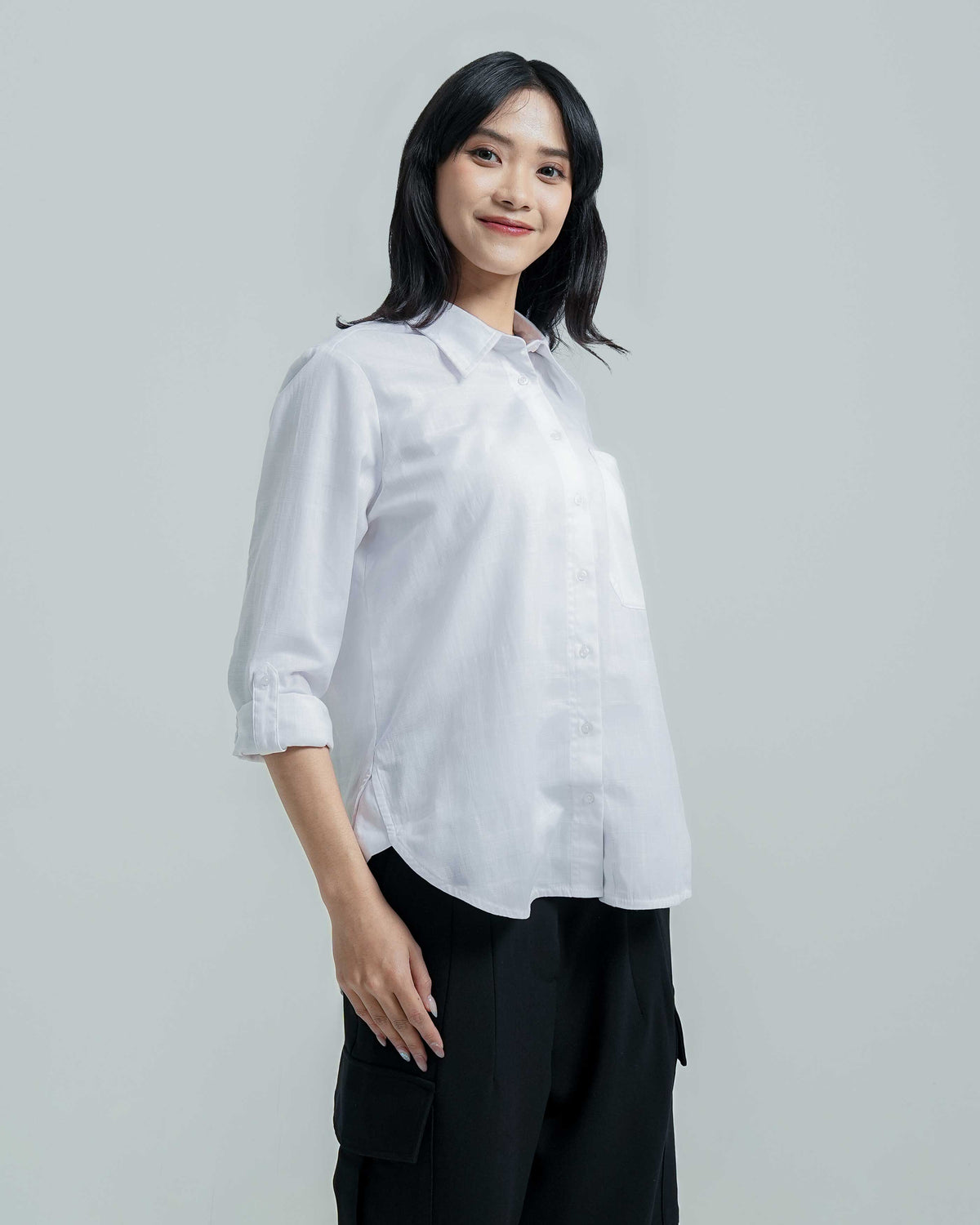 Cardinal Kemeja Loose Fit Wanita G1185J08A