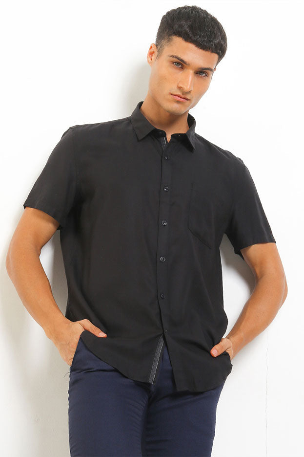 Andrew Smith Kemeja Lengan Pendek Pria A0025P01A