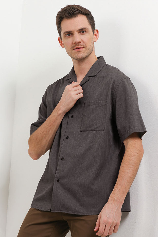 Andrew Smith Kemeja Lengan Pendek Oversize Pria A0007P03A