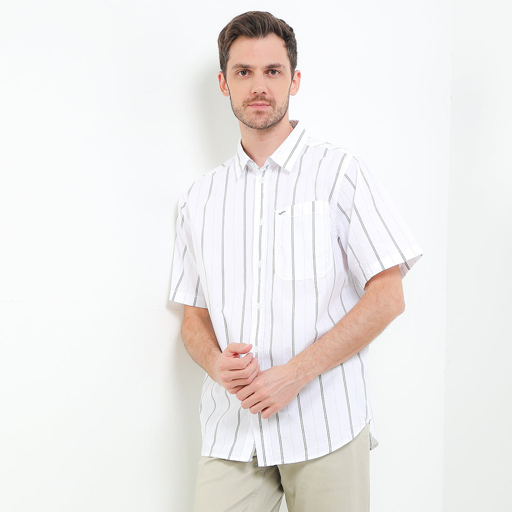 Cardinal Kemeja Lengan Pendek Loose Fit Pria C0028P08A
