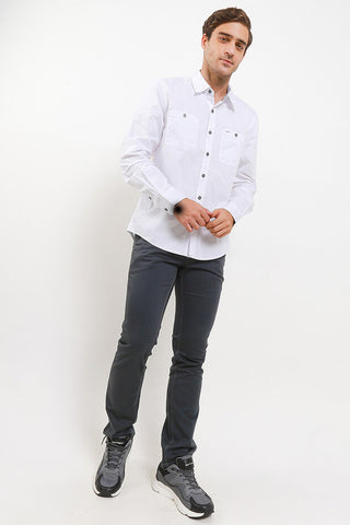 Kemeja Pria Slim Fit Cardinal C0891J08A