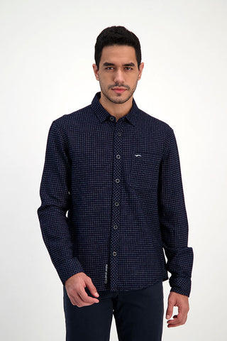 Kemeja Pria Slim Fit Lengan Panjang Cardinal C1908J02H