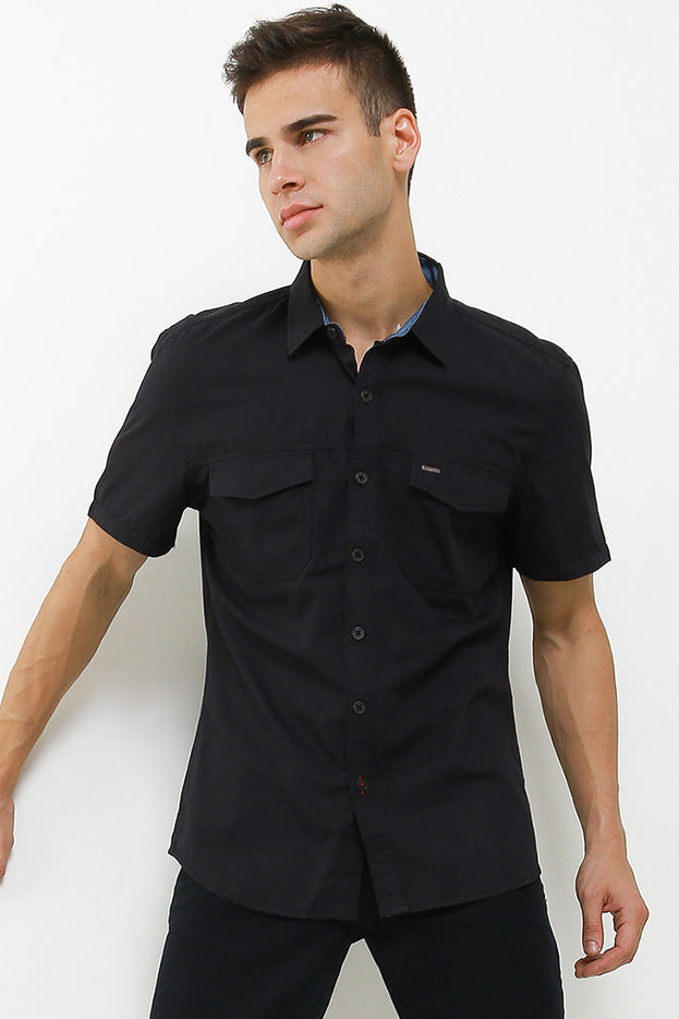 Cardinal Kemeja Lengan Pendek Slim Fit Pria Big Size C1966O01A
