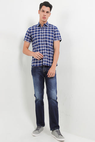 Cardinal Kemeja Lengan Pendek Slim Fit Pria C2261P02A
