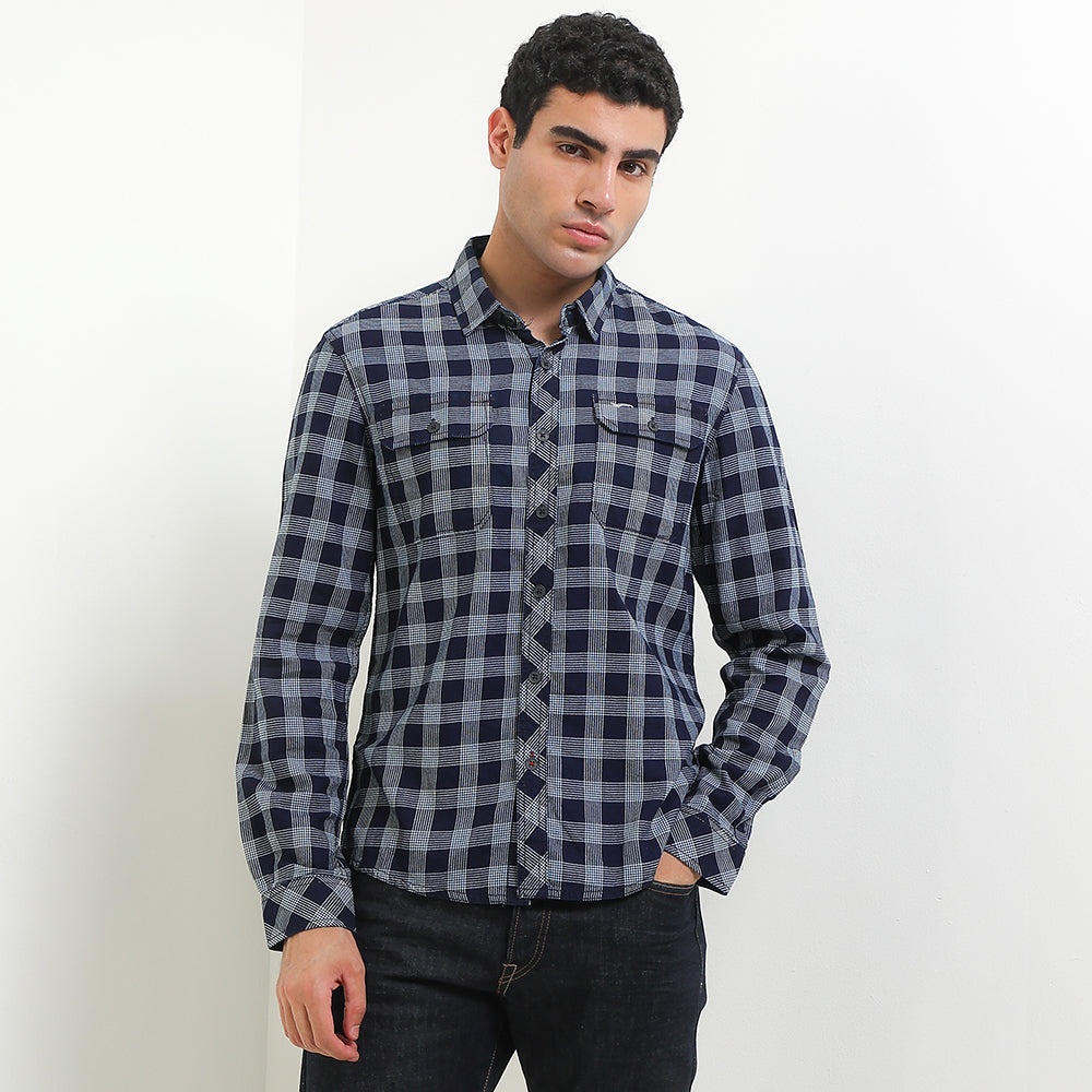Cardinal Kemeja Lengan Panjang Slim Fit Pria C2263J02H