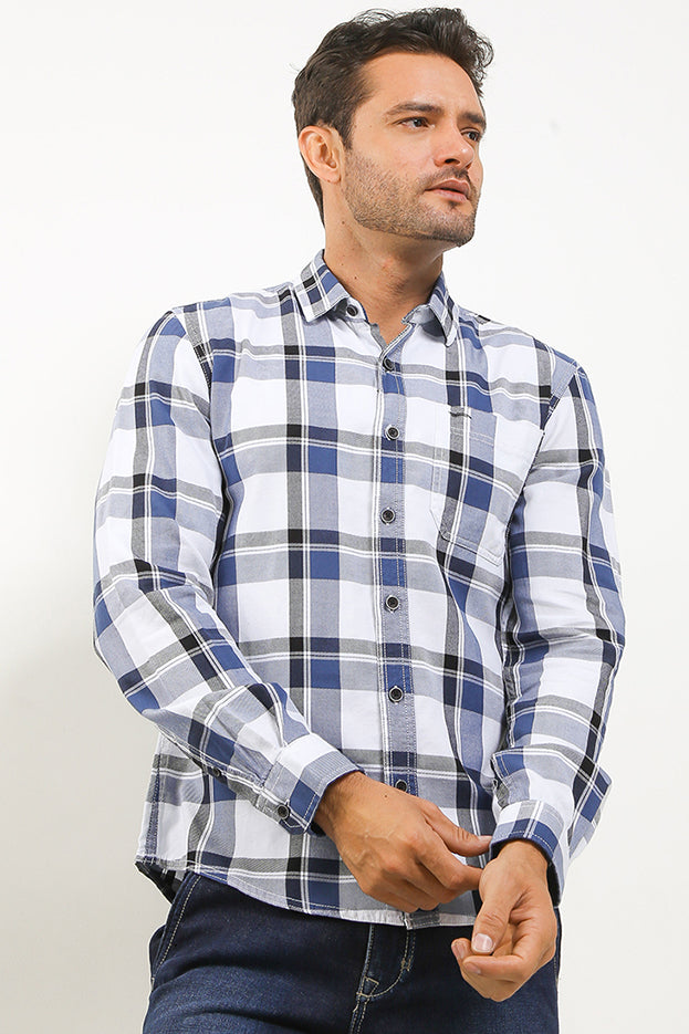 Kemeja Slim Fit Pria Cardinal C2326J08A