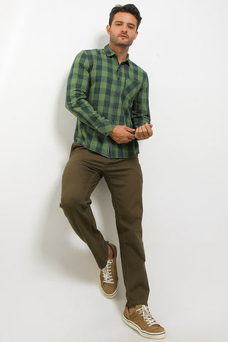 Kemeja Slim Fit Pria Cardinal C2328J06A