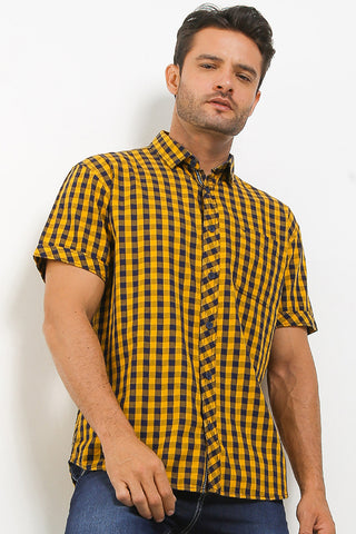Kemeja Slim Fit Pria Cardinal C2336P07A