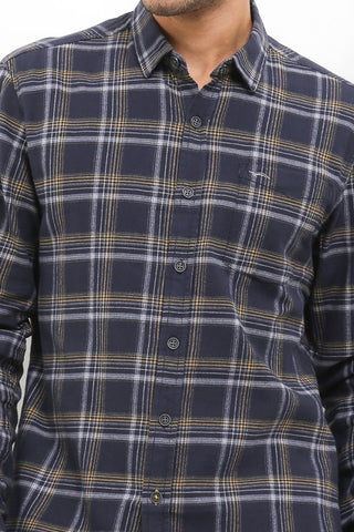 Cardinal Kemeja Lengan Panjang Slim Fit Pria C2656J04C