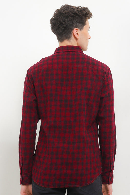 Cardinal Kemeja Lengan Panjang Slim Fit Pria C2772J11A