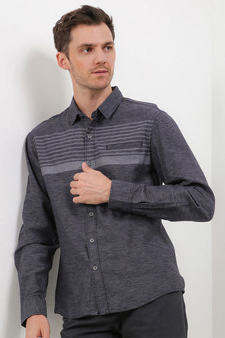 Cardinal Kemeja Lengan Panjang Slim Fit Pria C2776J04D