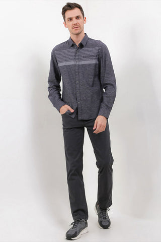 Cardinal Kemeja Lengan Panjang Slim Fit Pria C2776J04D