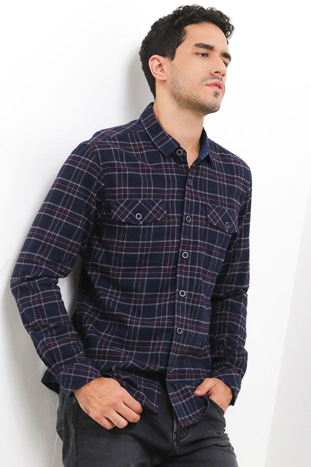 Cardinal Kemeja Lengan Panjang Slim Fit Pria C2830J02H