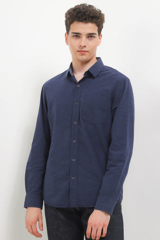 Cardinal Kemeja Lengan Panjang Slim Fit Pria C2860J02H