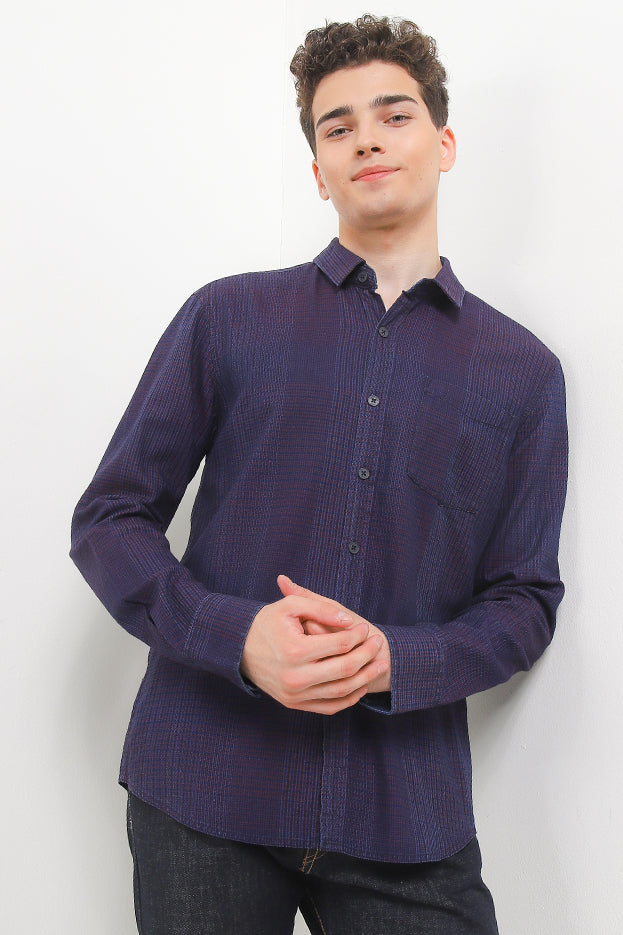 Cardinal Kemeja Lengan Panjang Slim Fit Pria C2900J02H