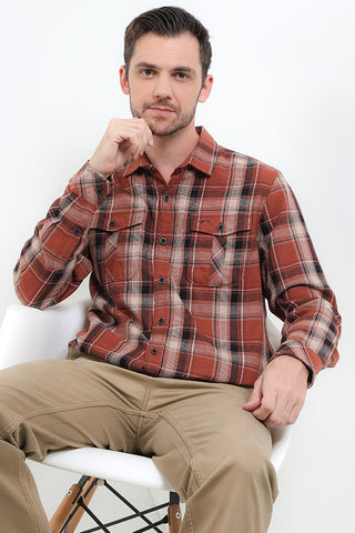 Cardinal Kemeja Lengan Panjang Slim Fit Pria C2902J03A