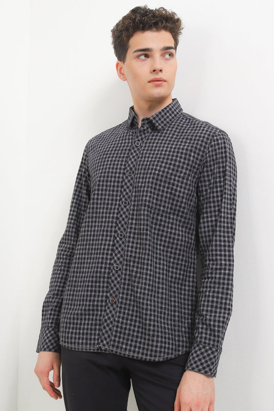 Cardinal Kemeja Lengan Panjang Slim Fit Pria Big Size C2908N01A