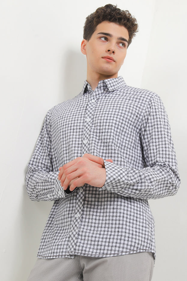 Cardinal Kemeja Lengan Panjang Slim Fit Pria C2938J08A