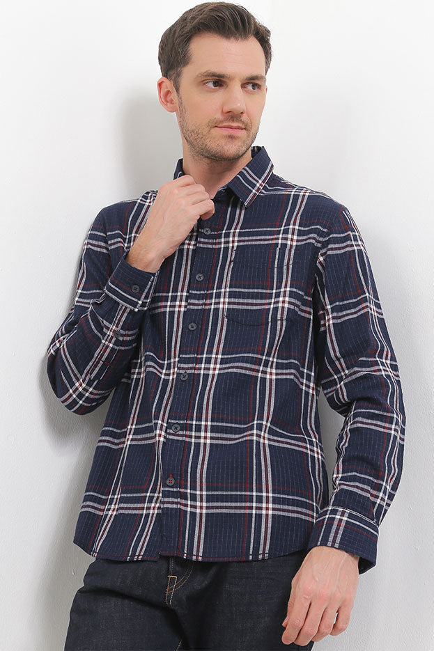 Cardinal Kemeja Lengan Panjang Slim Fit Pria C3016J02H