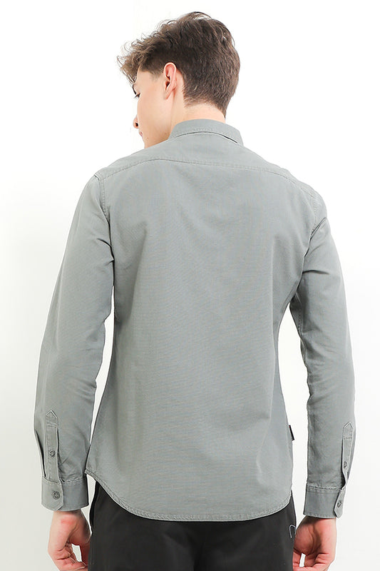 Cardinal Kemeja Lengan Panjang Slim Fit Pria C3082J06C