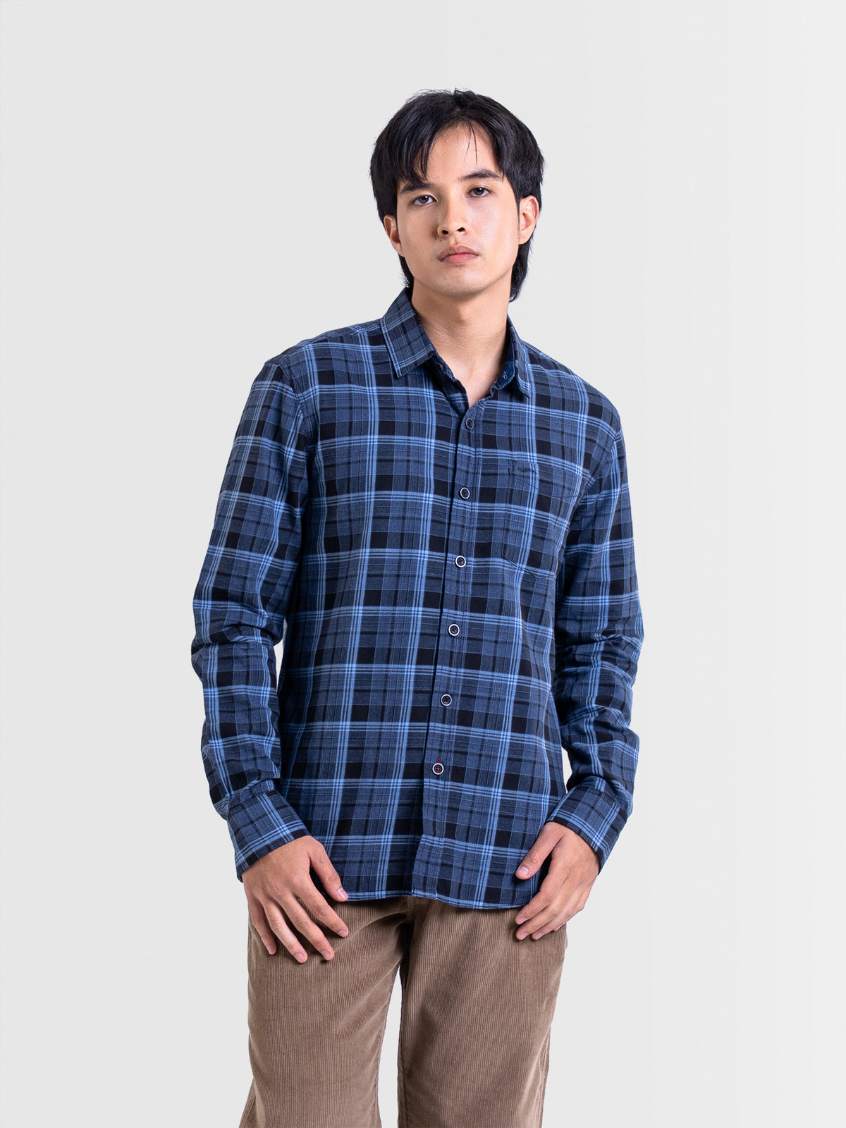 Cardinal Kemeja Lengan Panjang Slim Fit Pria C2651J02H