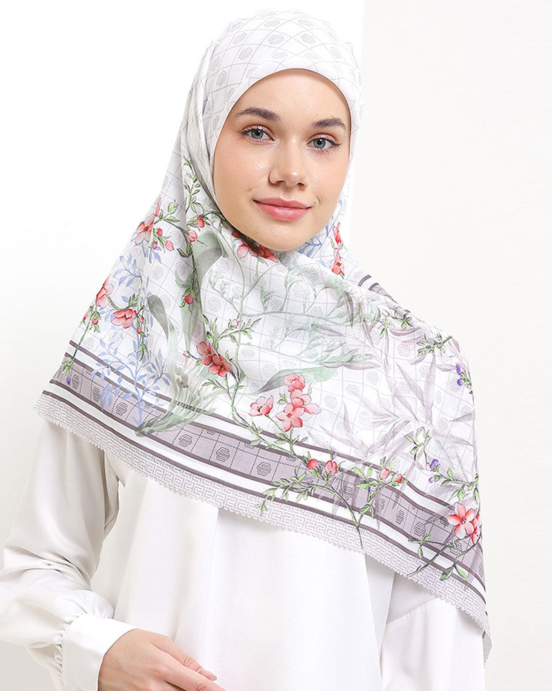 Cardinal Kerudung Segi Empat Wanita D0018X08D