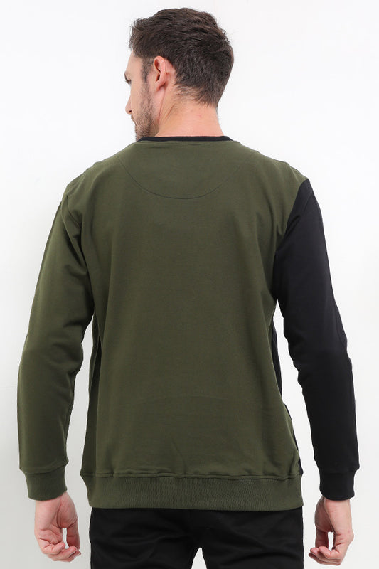 Cardinal Sweater Pria C0260J06E