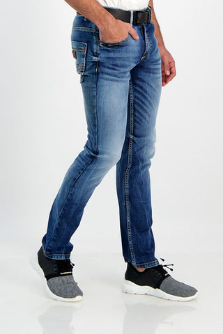 Celana Panjang Jeans Pria Cardinal C0438BK16A