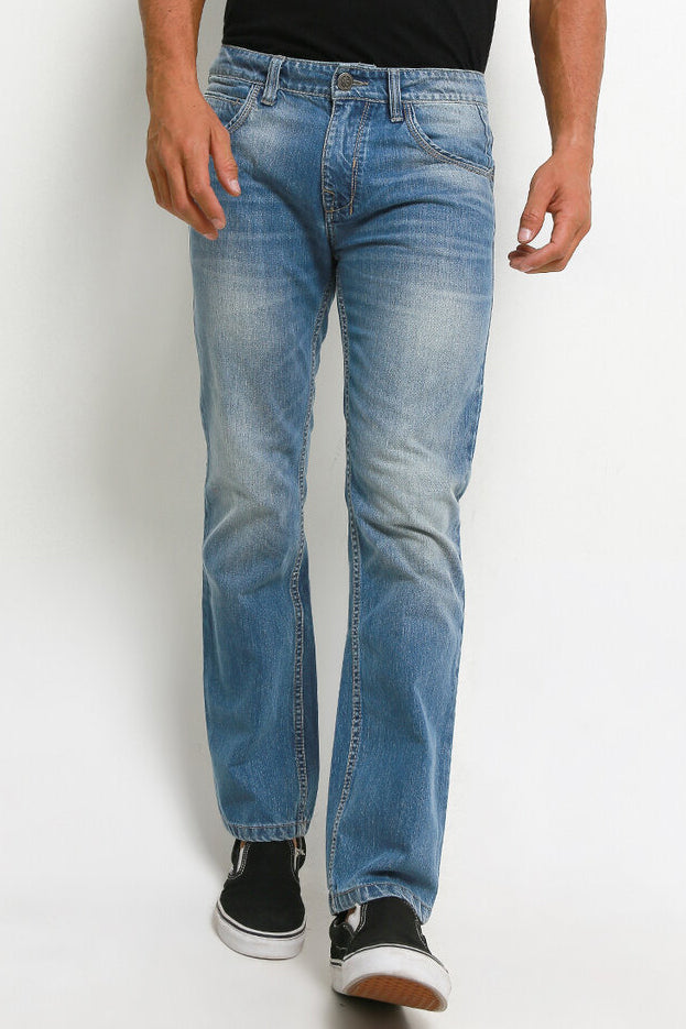 Celana Panjang Jeans Straight Slim Pria Cardinal C0868BK17A