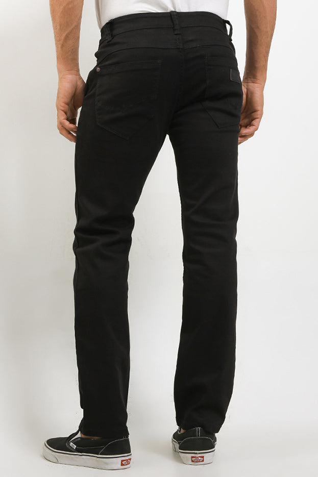 Celana Panjang Jeans Straight Slim Pria Cardinal C0872BK01A