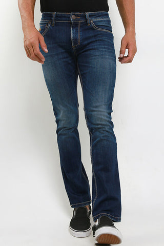 Celana Panjang Jeans Straight Slim Pria Cardinal C0902BK15A