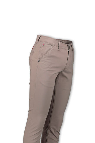 Cardinal Celana Panjang Chinos Straight Slim Pria C0040BK05C