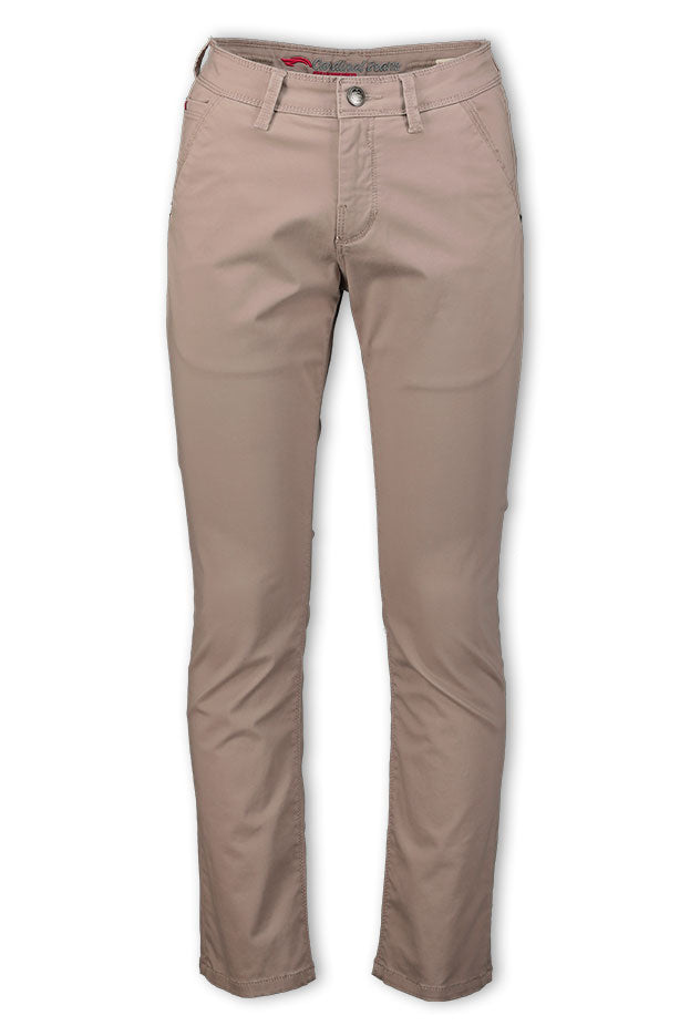 Cardinal Celana Panjang Chinos Straight Slim Pria C0044BK05C