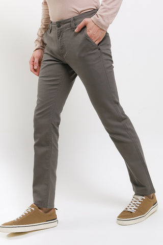 Celana Panjang Chinos Straight Slim Pria Cardinal C0058BK03G