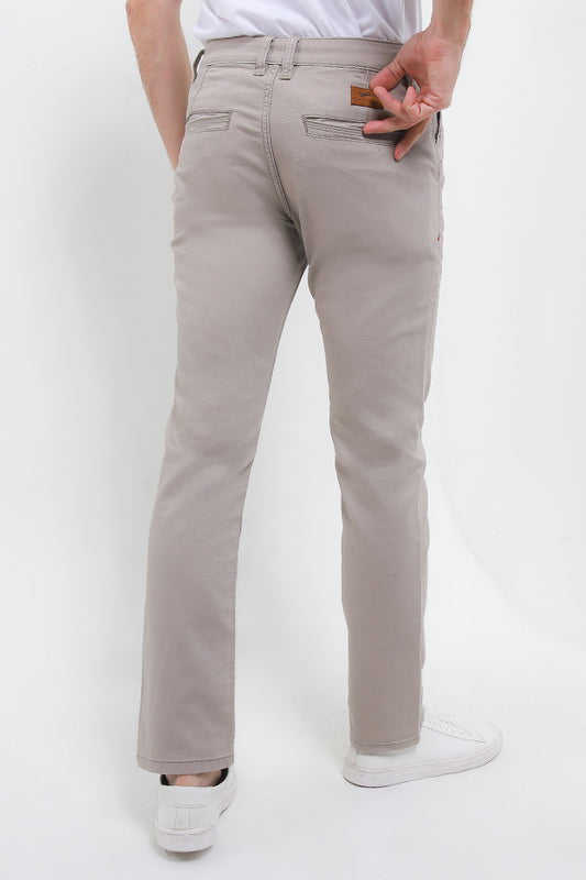 Cardinal Celana Panjang Chinos Straight Slim Pria C0114BK12A