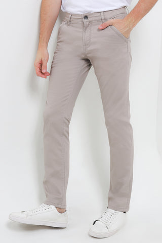 Cardinal Celana Panjang Chinos Straight Slim Pria C0122BK05A