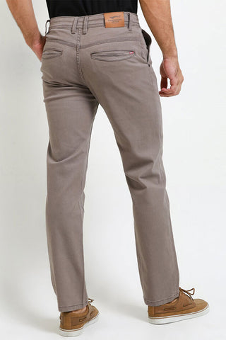 Celana Panjang Chinos Pria Regular Cardinal C0026BK03H