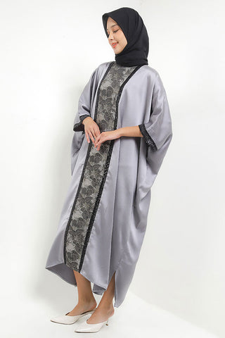 Cardinal Gamis Bat Wing D0463D04C