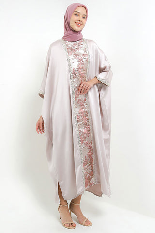 Cardinal Gamis Bat Wing D0464D12A