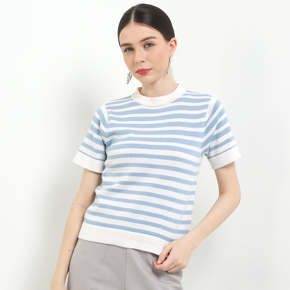 Cardinal T-Shirt Slim Fit Wanita D0054P02B