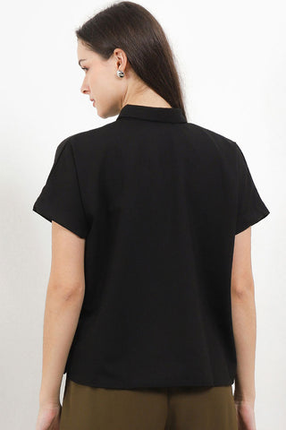 Cardinal Kemeja Loose Fit Wanita D0257P01A