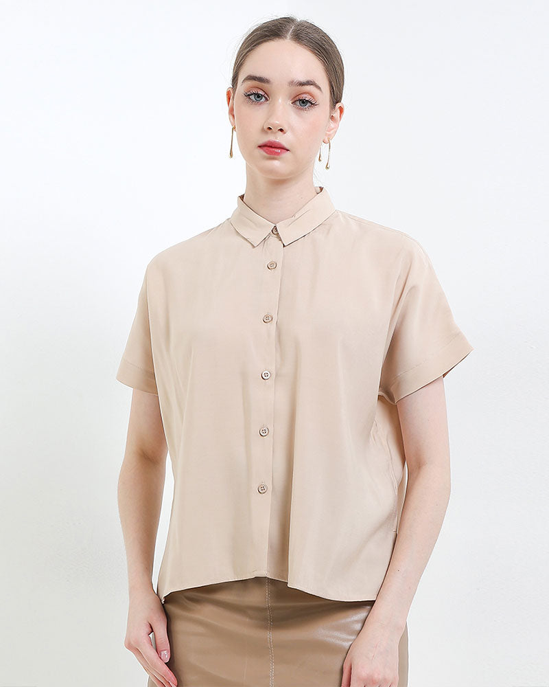 Cardinal Kemeja Loose Fit Wanita D0304P12A