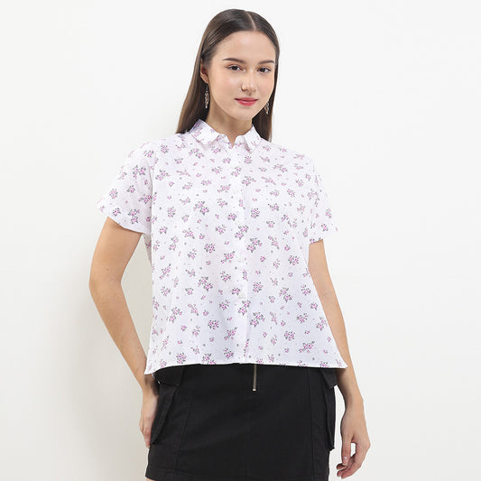Cardinal Kemeja Loose Fit Wanita D0316P08A