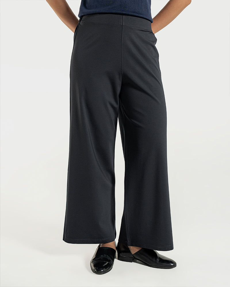 Relaxed Stretch Wide Leg Long Pants