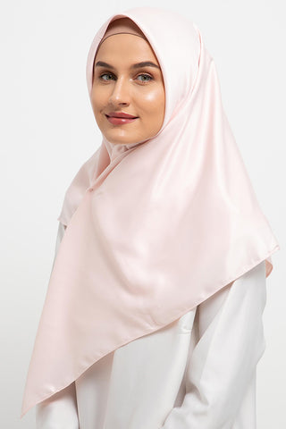 Kerudung Cardinal Femme D0002X11G