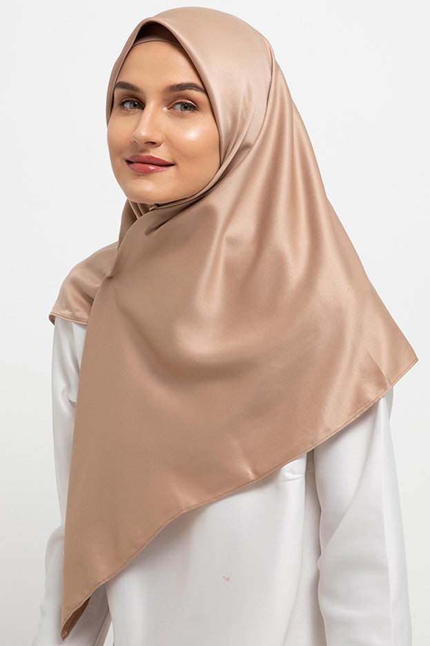 Kerudung Cardinal Femme D0003X03D