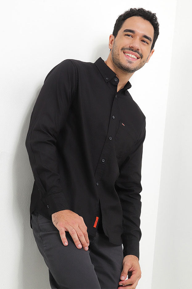 Cardinal Kemeja Lengan Panjang Slim Fit Pria E0157J01D