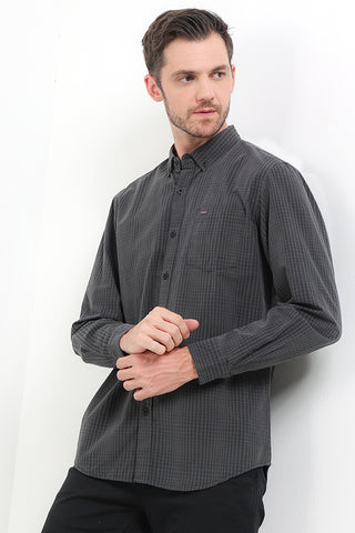 Cardinal Kemeja Lengan Panjang Slim Fit Pria E0174J06F