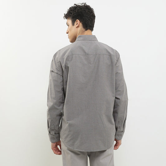 Cardinal Kemeja Lengan Panjang Slim Fit Pria E0187J04B
